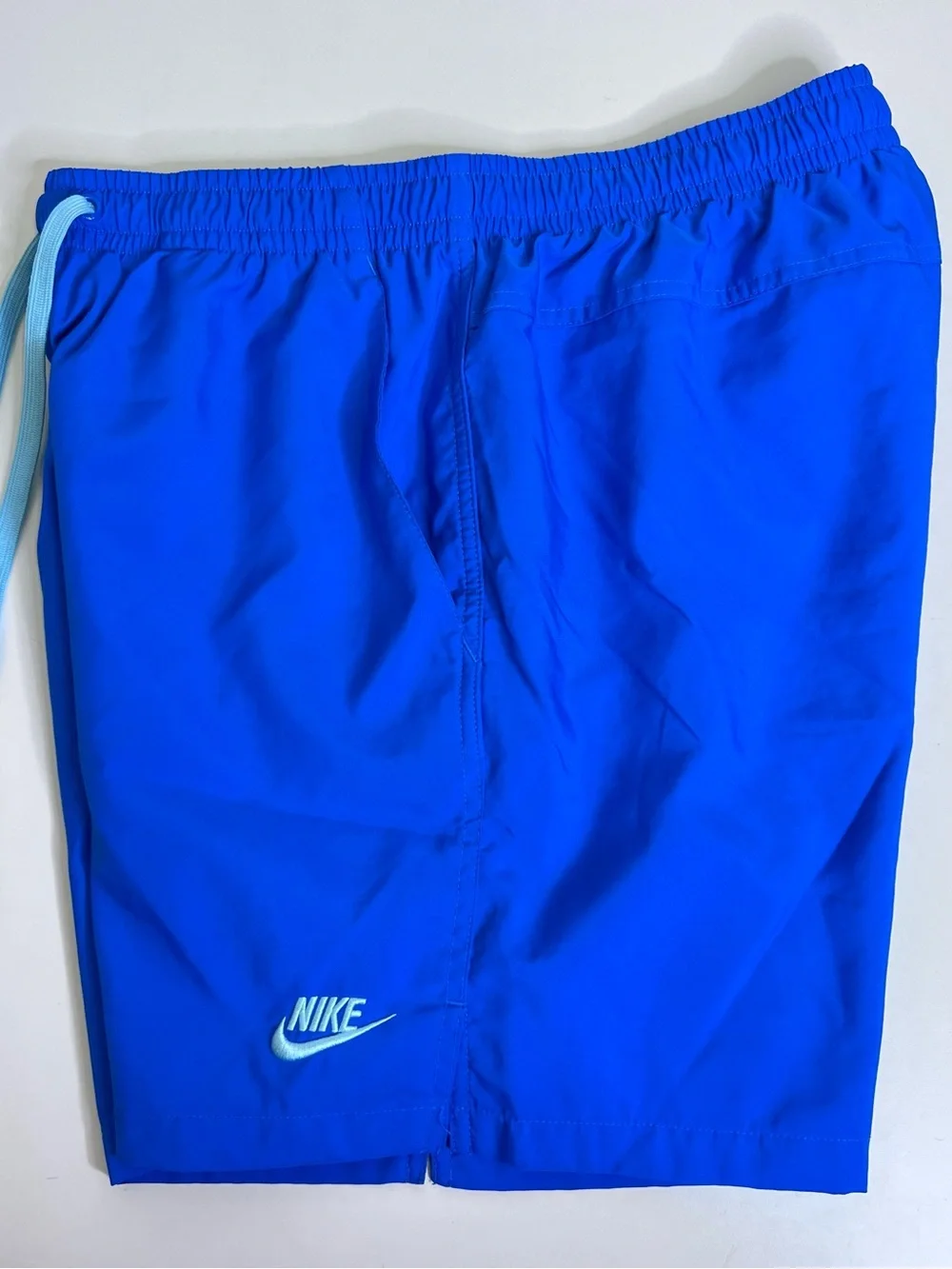 Nike Sportswear Men's Woven Flow Shorts Signal Blue AR2382-403 Size Medium
